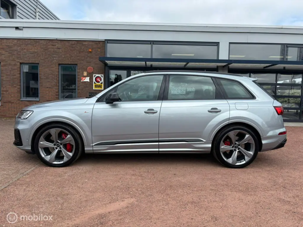 Audi Q7 2