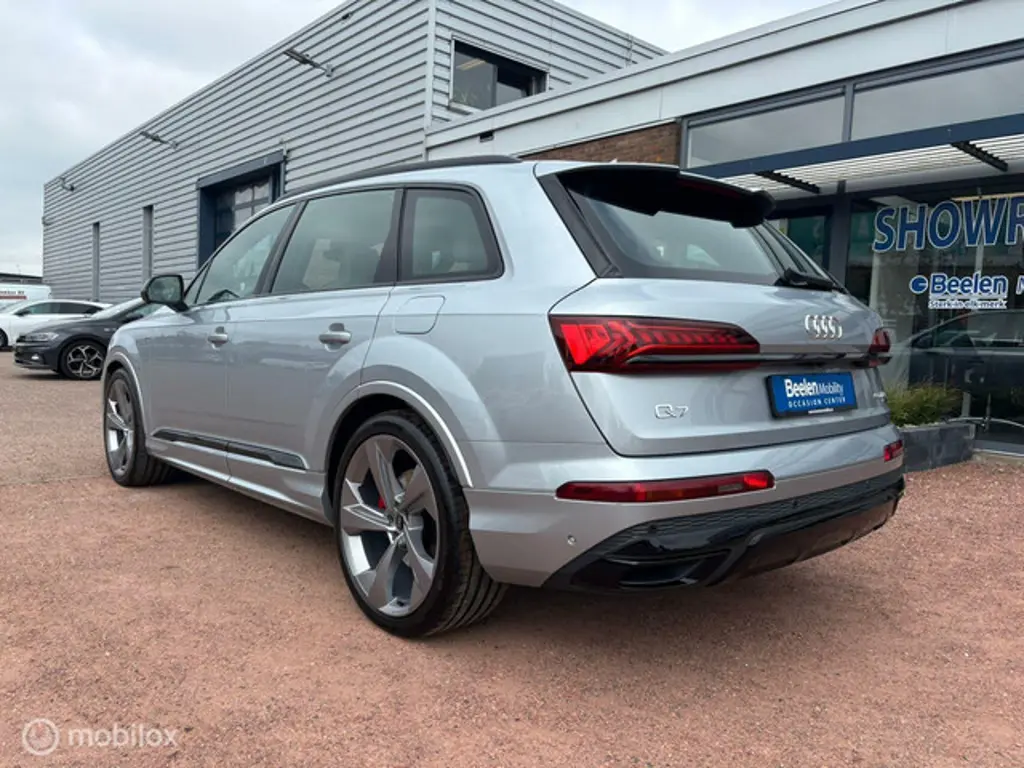 Audi Q7 3