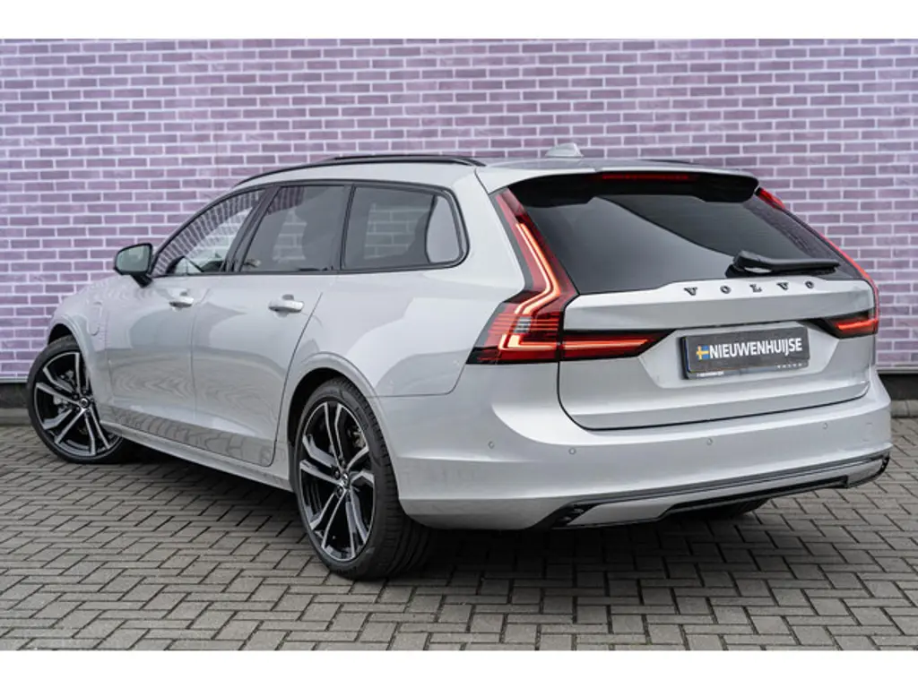 Volvo V90 3