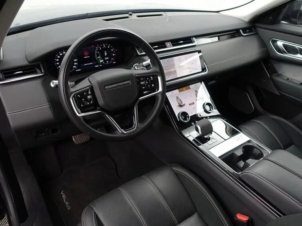 Land Rover Range Rover Velar 2