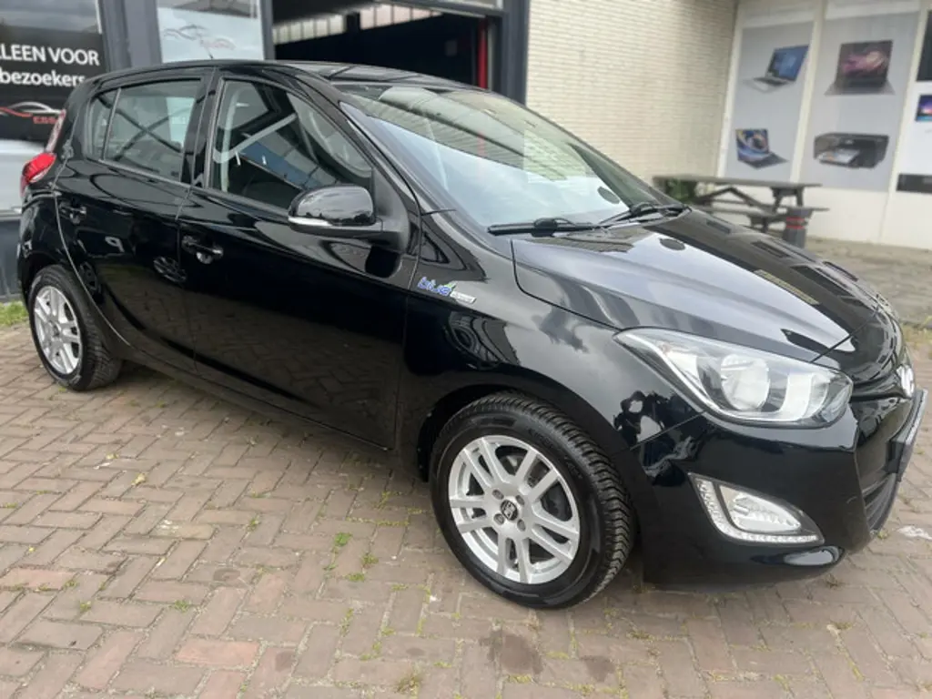 Hyundai i20 3