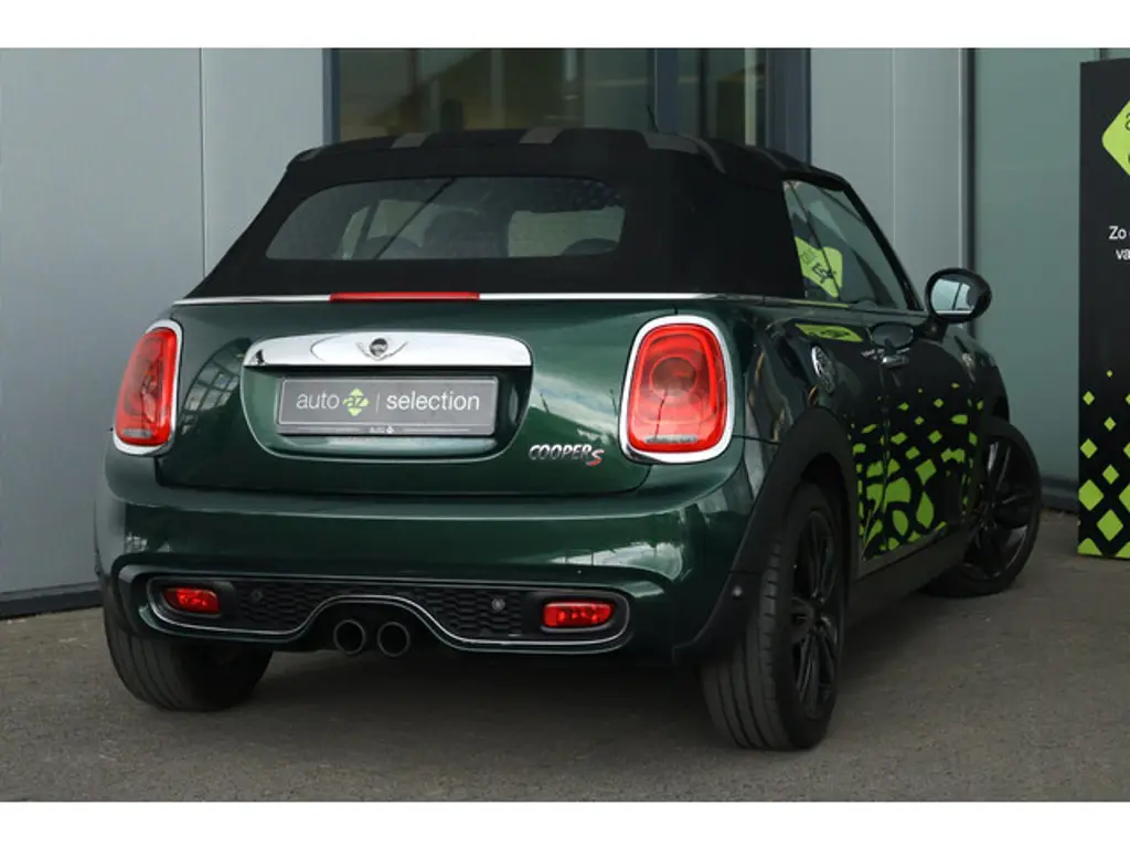 MINI Cooper S Cabrio 2