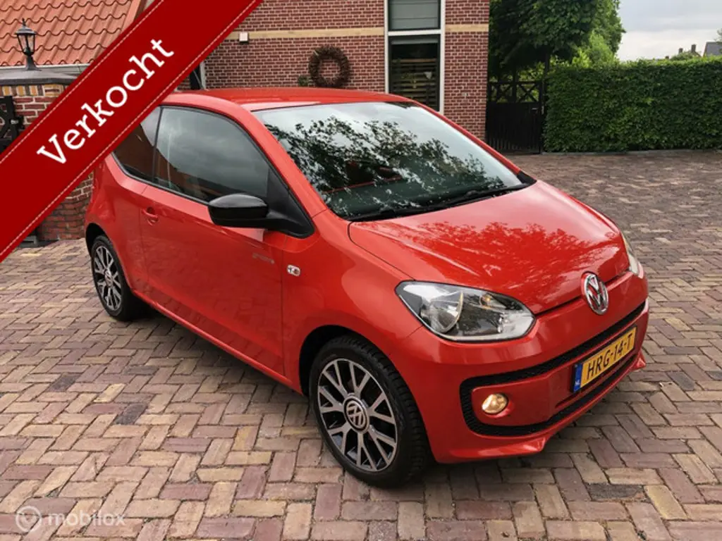Volkswagen up! 3
