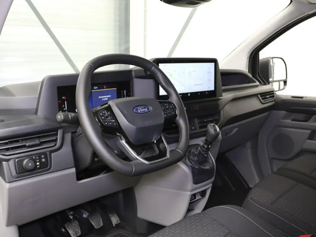 Ford Transit Custom 2