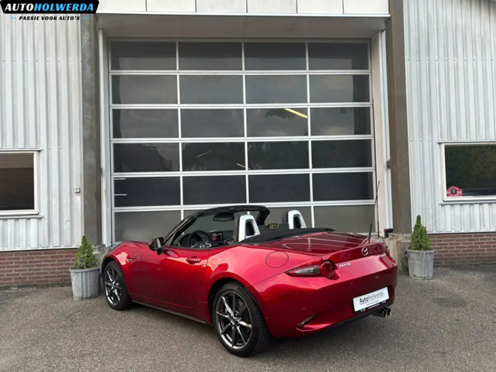 Mazda MX-5 2