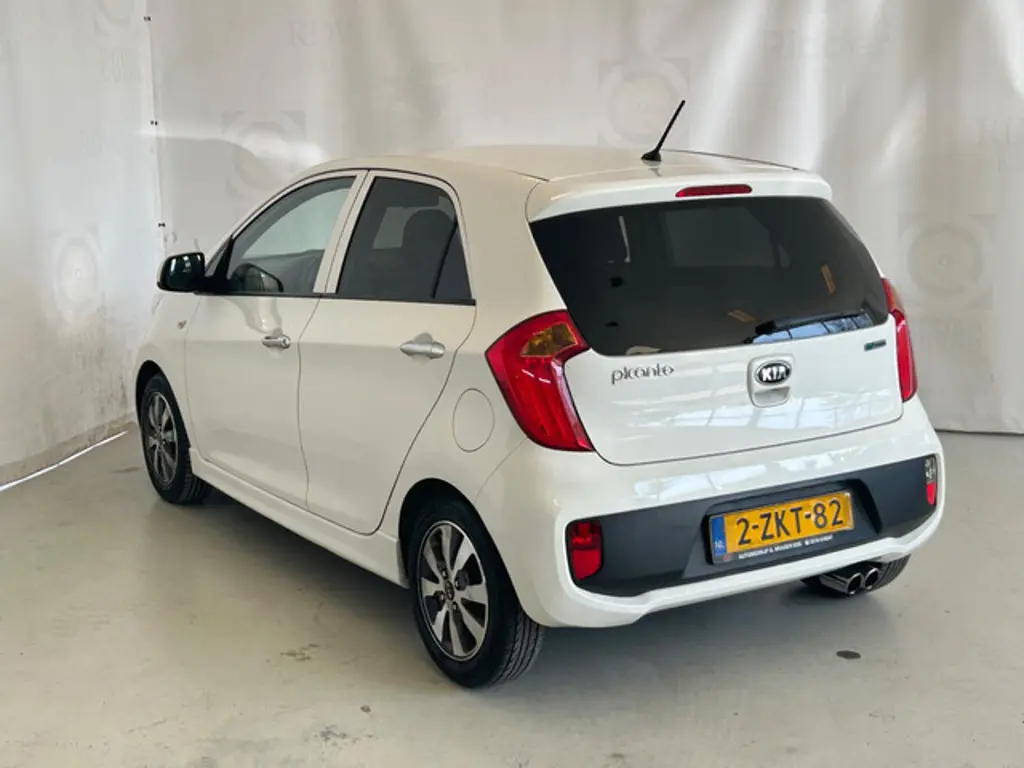 Kia Picanto 2