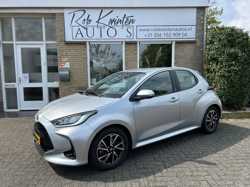 Toyota Yaris 2