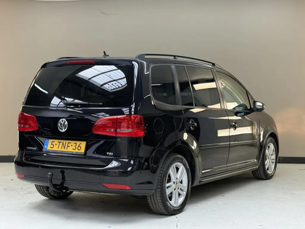 Volkswagen Touran 3