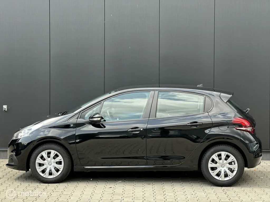 Peugeot 208 2