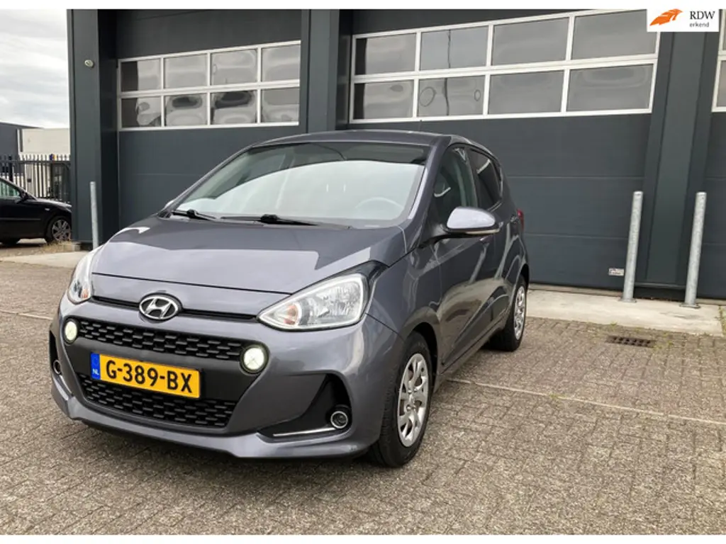 Hyundai i10