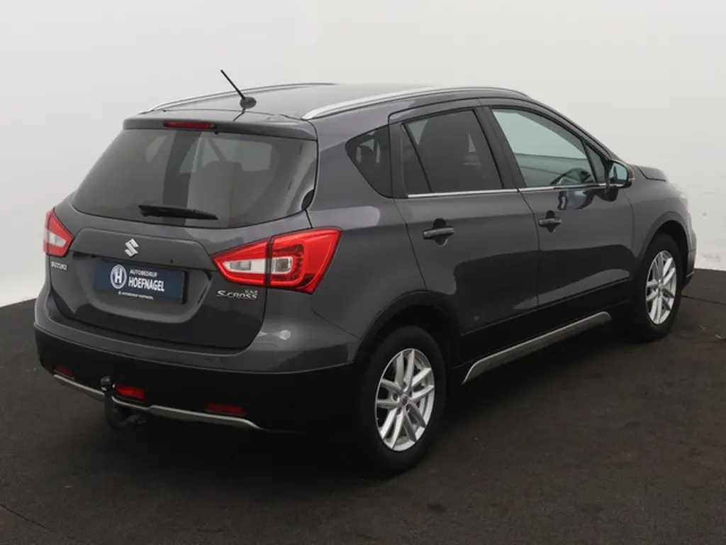 Suzuki S-Cross 2