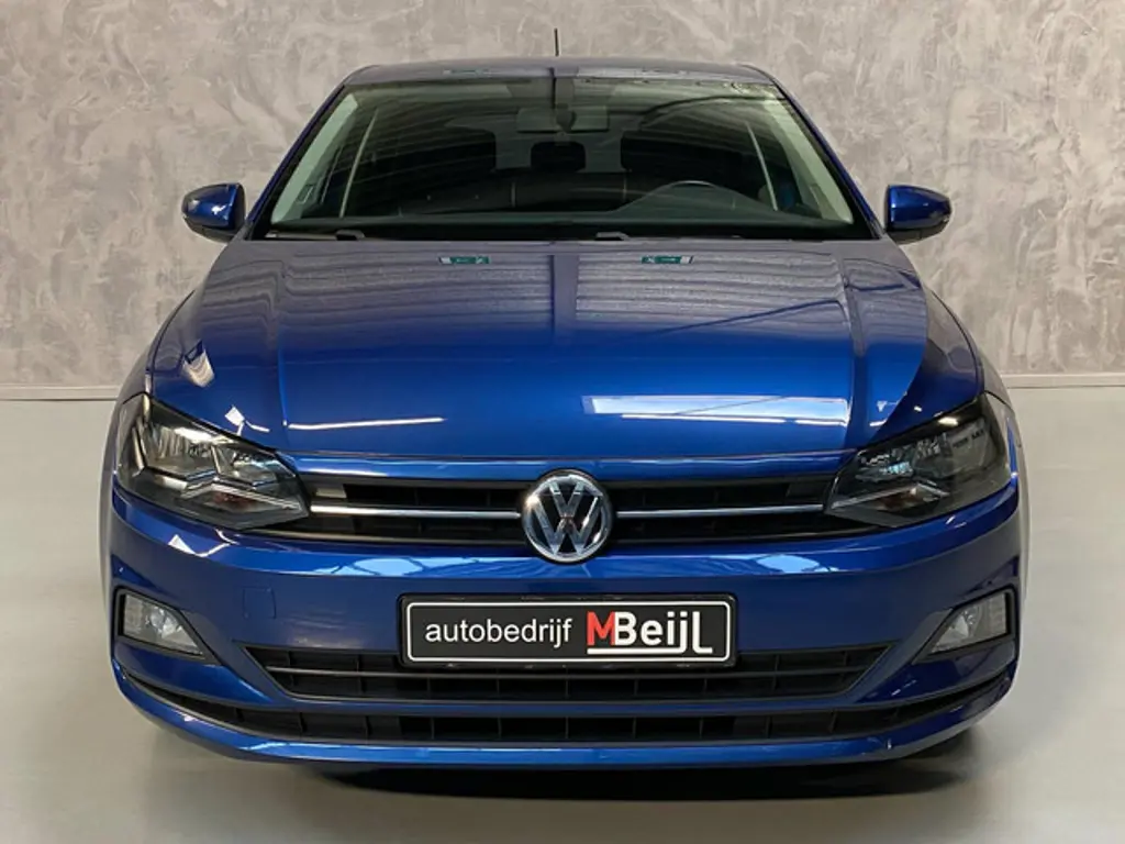 Volkswagen Polo 2