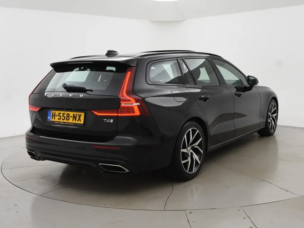 Volvo V60 2