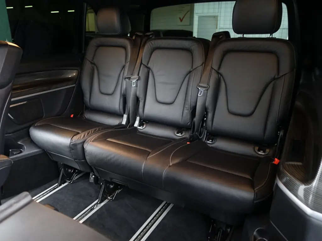 Mercedes-Benz EQV 3