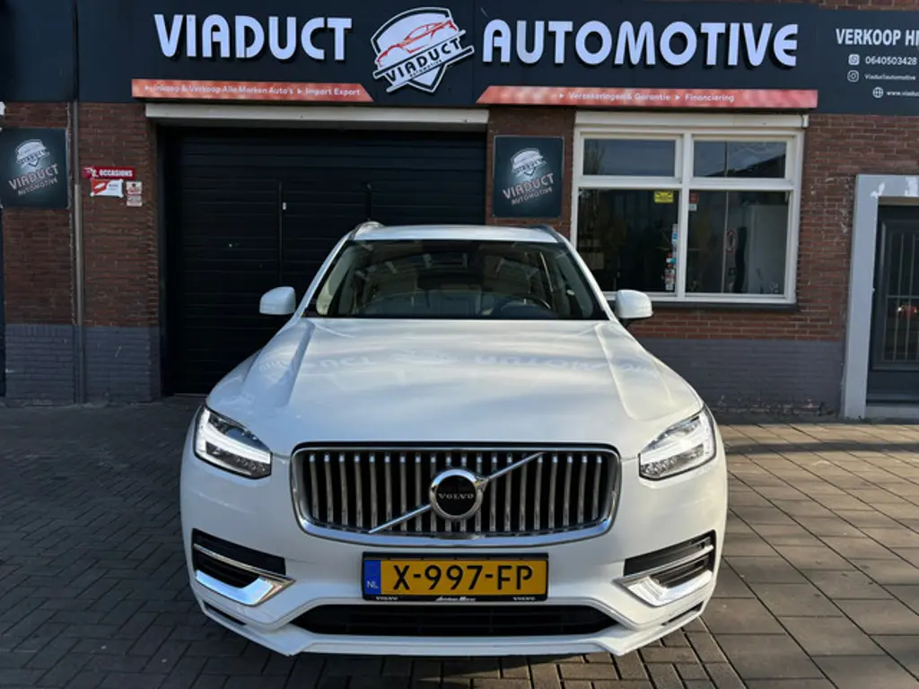 Volvo XC90 2