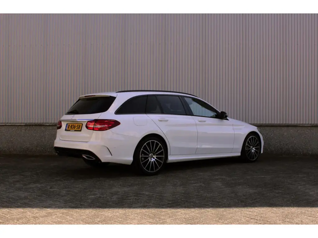 Mercedes-Benz C-Klasse 2