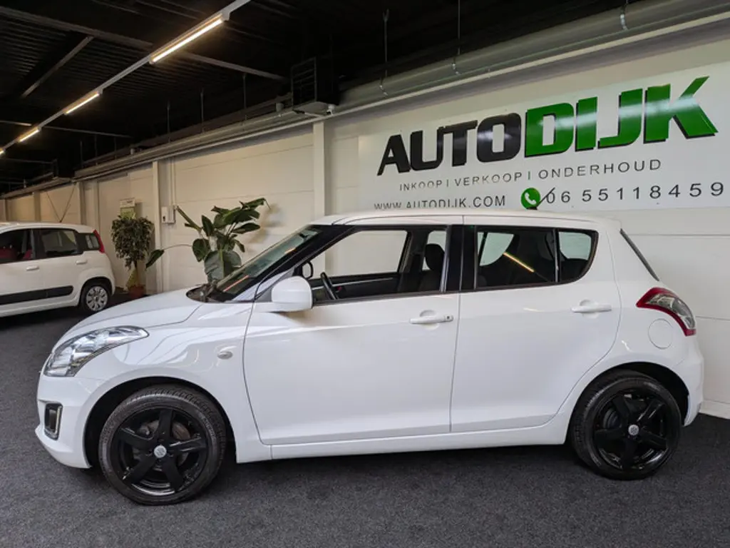 Suzuki Swift 2
