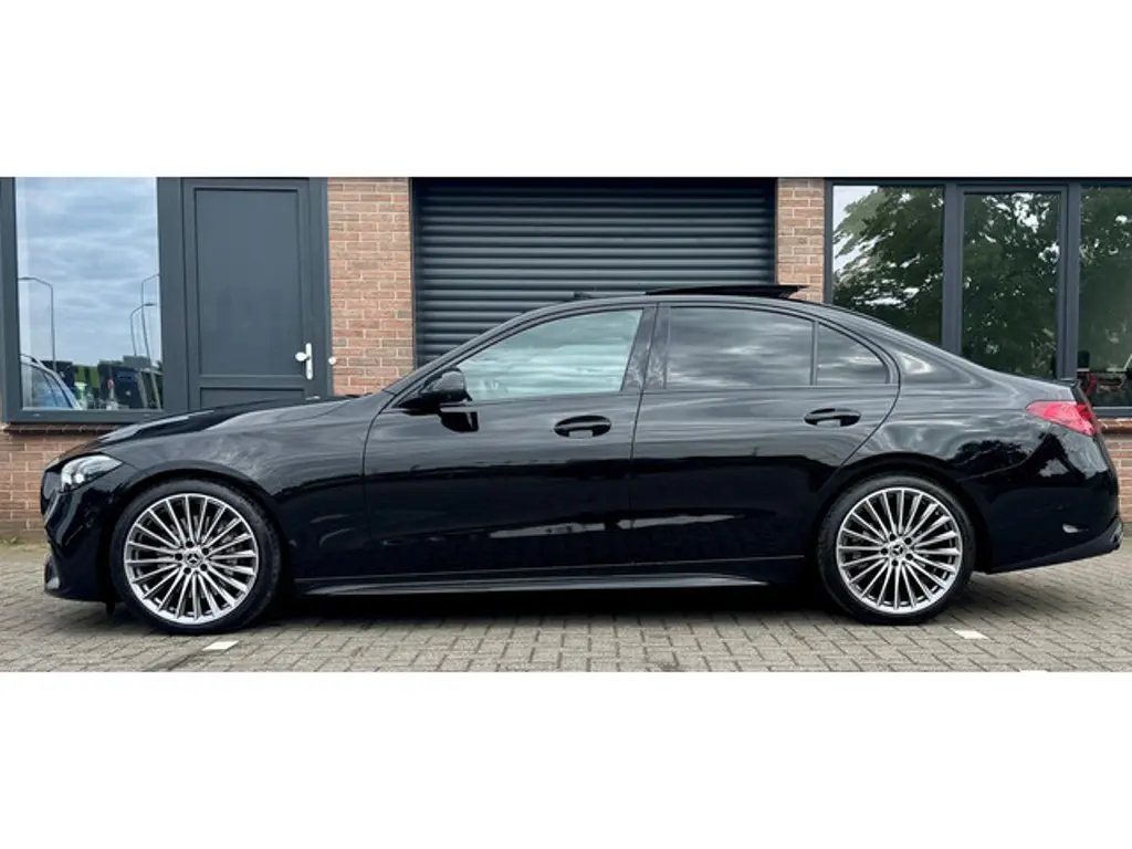 Mercedes-Benz C-Klasse 2