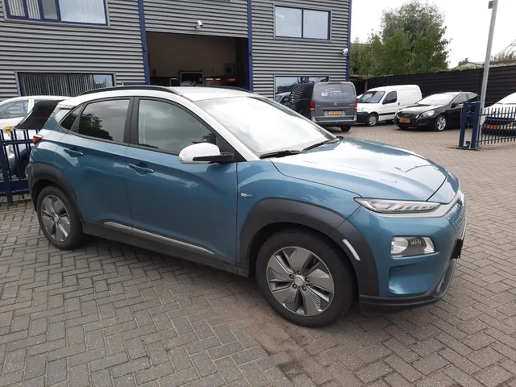 Hyundai Kona 2