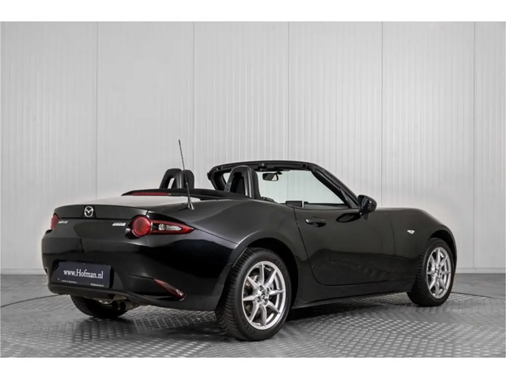 Mazda MX-5 2