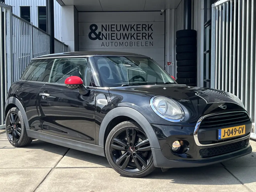 MINI One 3
