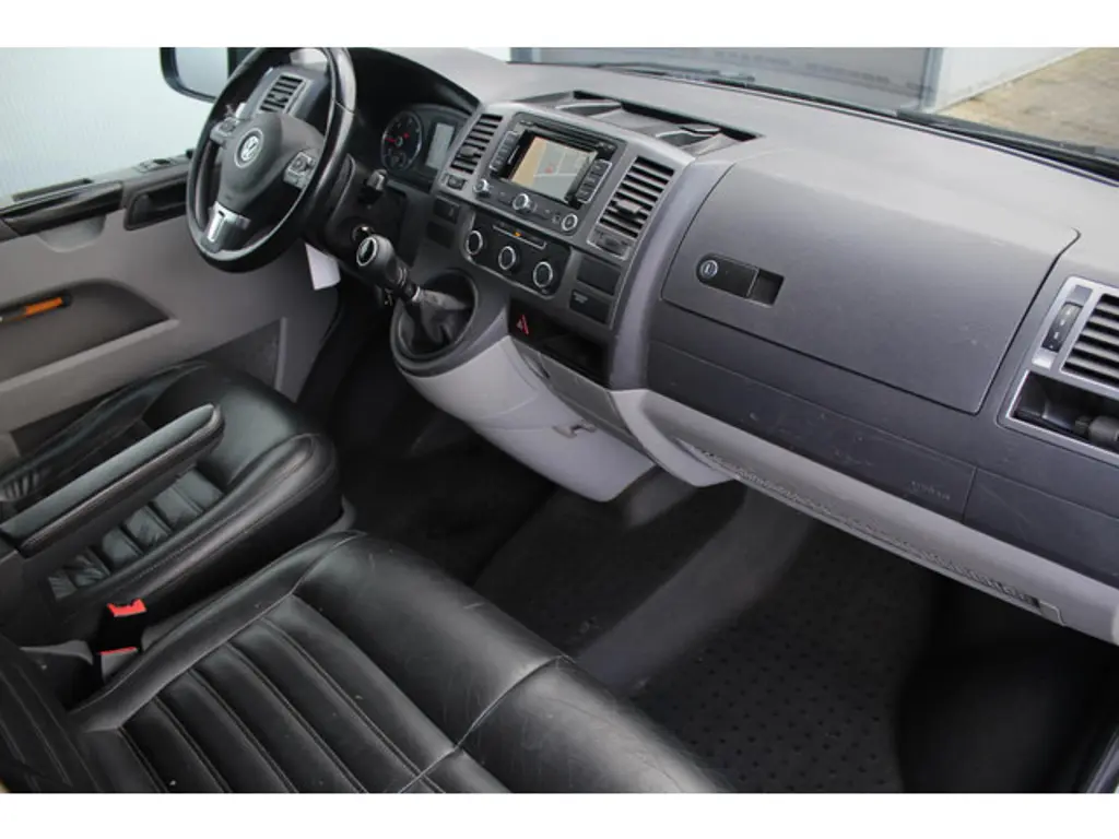 Volkswagen Transporter 2