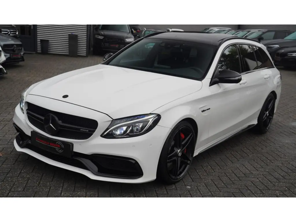 Mercedes-Benz C-Klasse 3