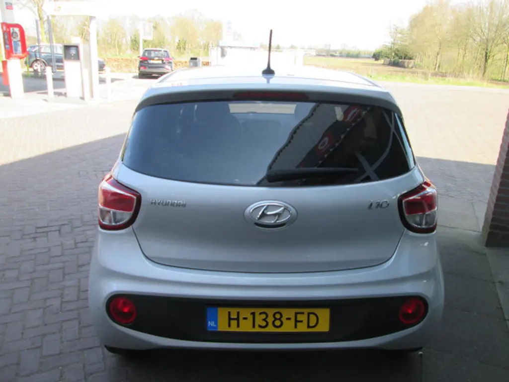 Hyundai i10 3
