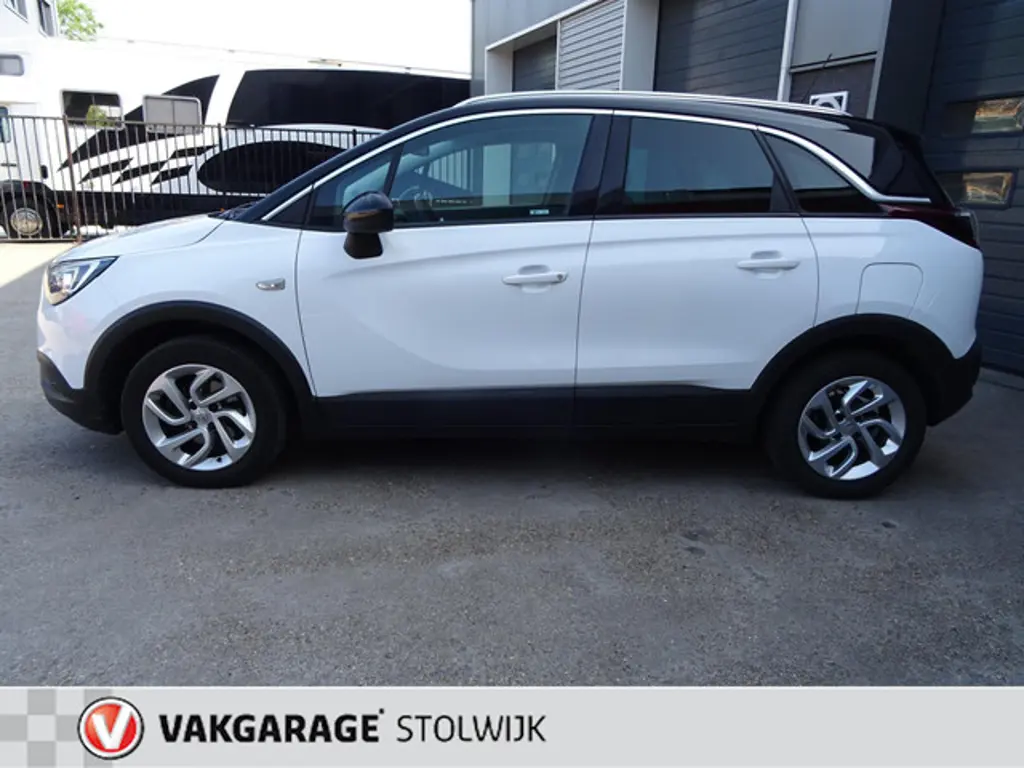 Opel Crossland X 2