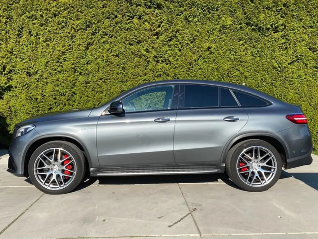 Mercedes-Benz GLE 2