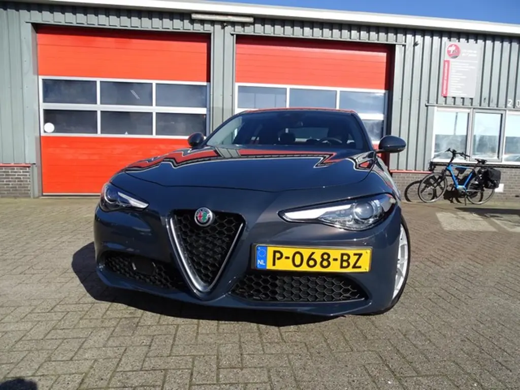 Alfa Romeo Giulia 2