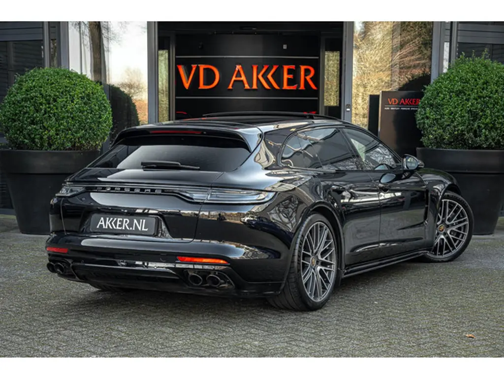 Porsche Panamera 2