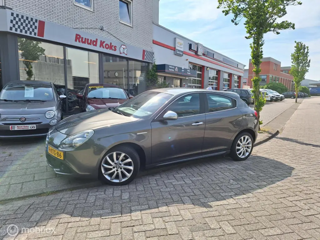Alfa Romeo Giulietta 2