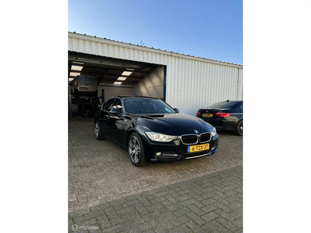 BMW 3 Serie 2