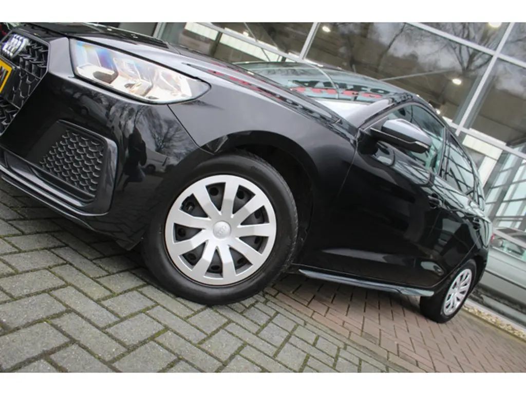 Audi A1 Sportback 2