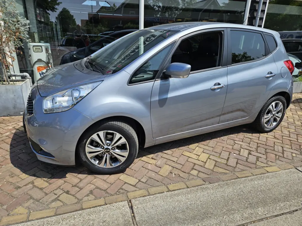 Kia Venga 3