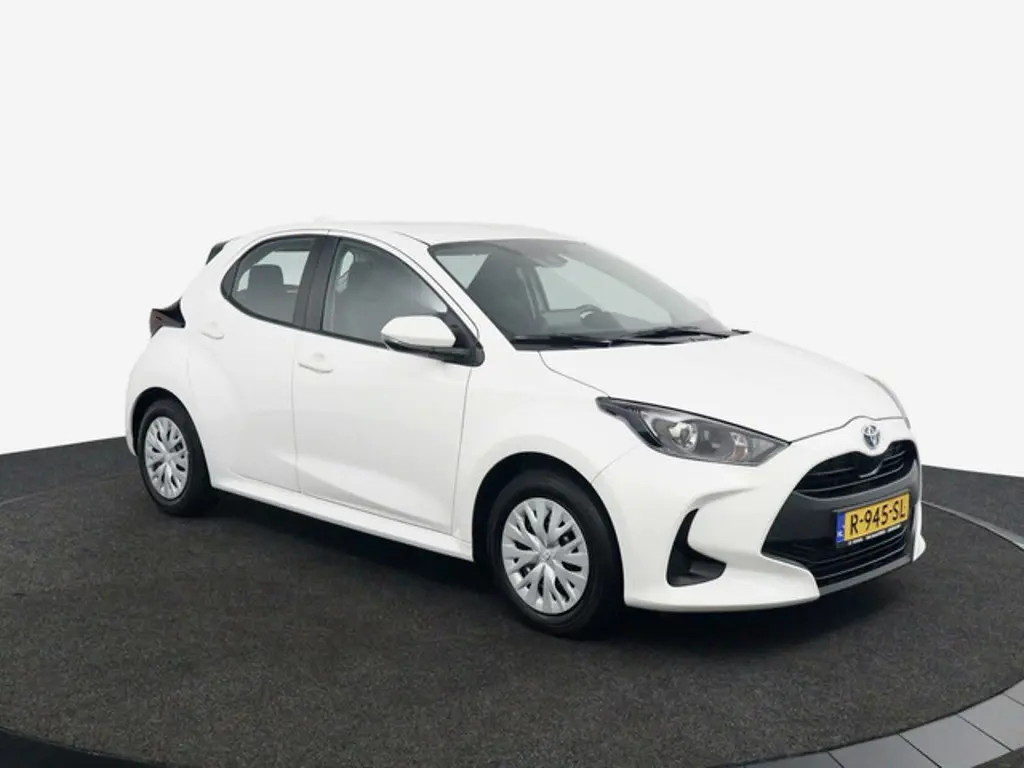 Toyota Yaris 2