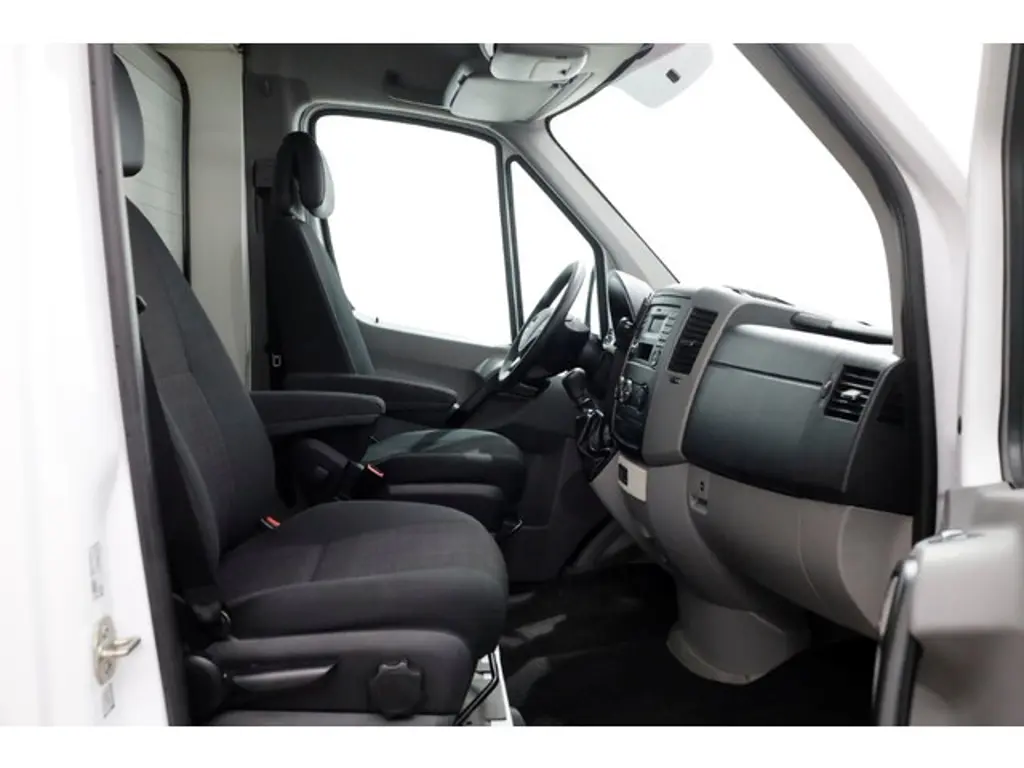 Mercedes-Benz Sprinter 3