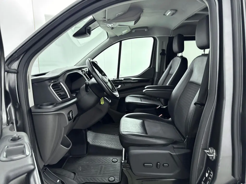 Ford Transit Custom 3