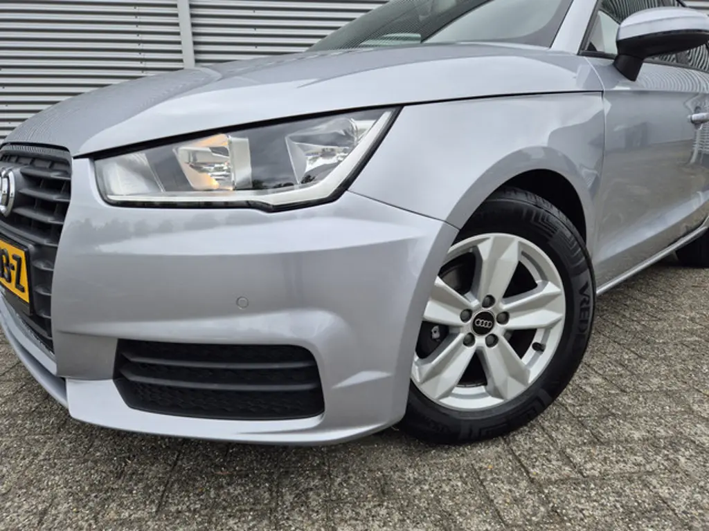 Audi A1 Sportback 2