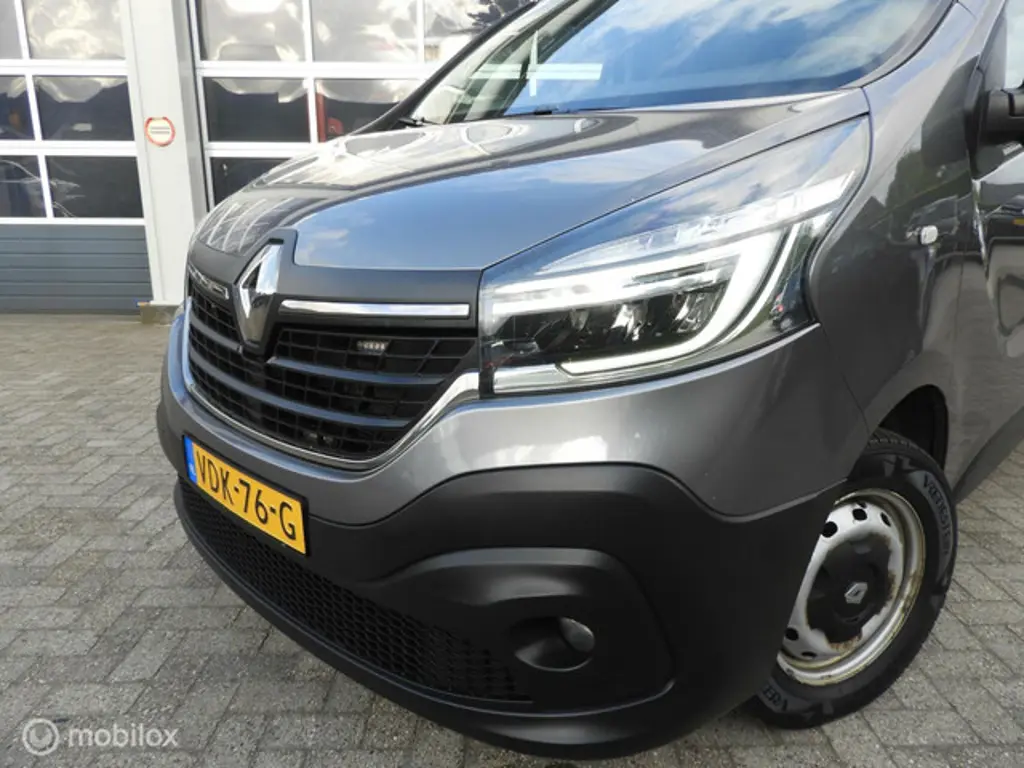 Renault Trafic 2