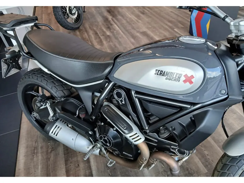 Ducati Scrambler 2