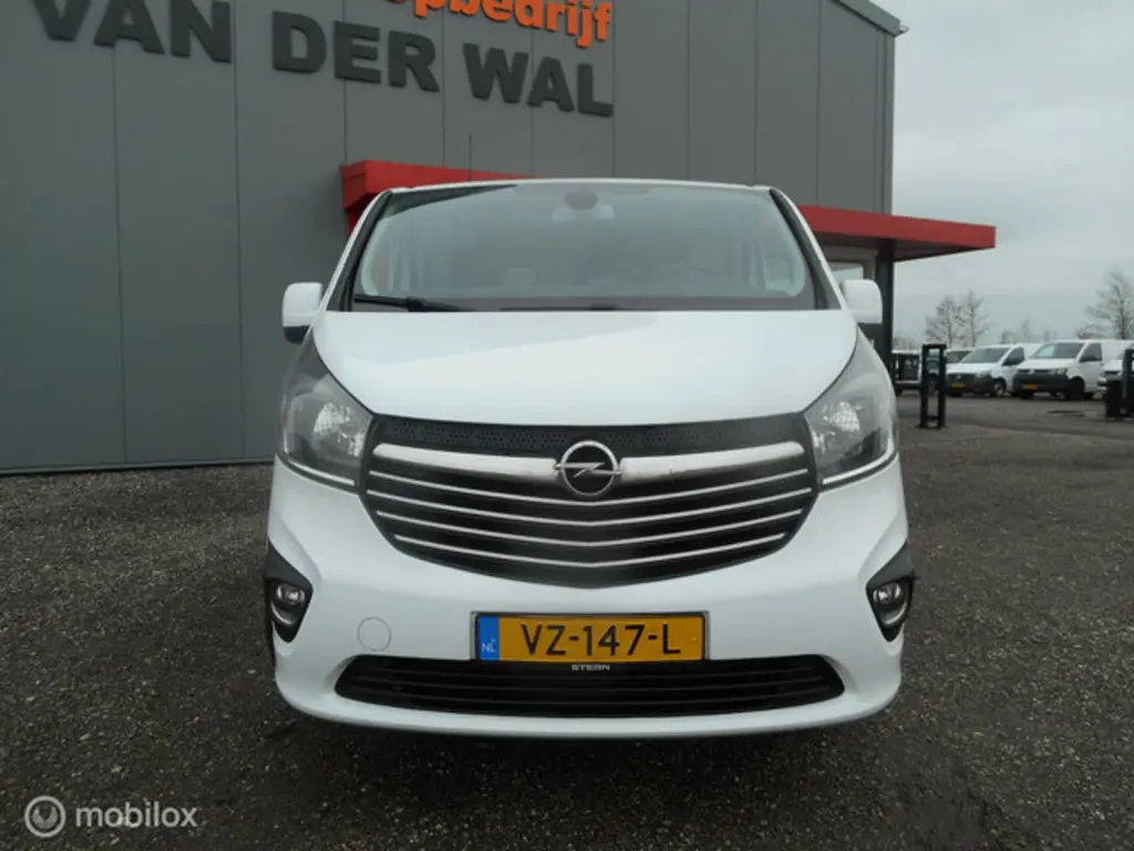 Opel Vivaro 2