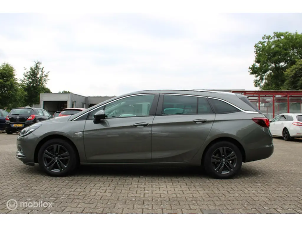 Opel Astra 2