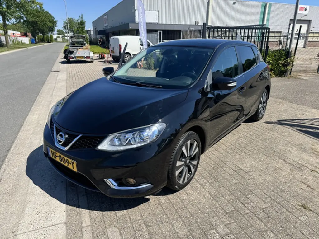 Nissan Pulsar 2