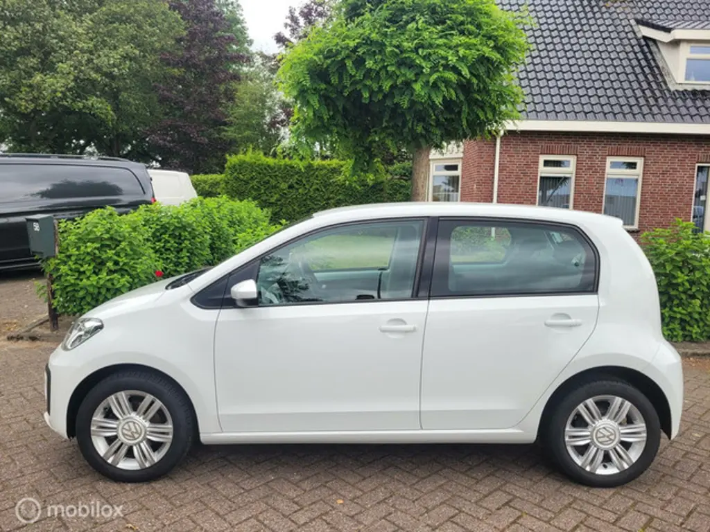 Volkswagen up! 2