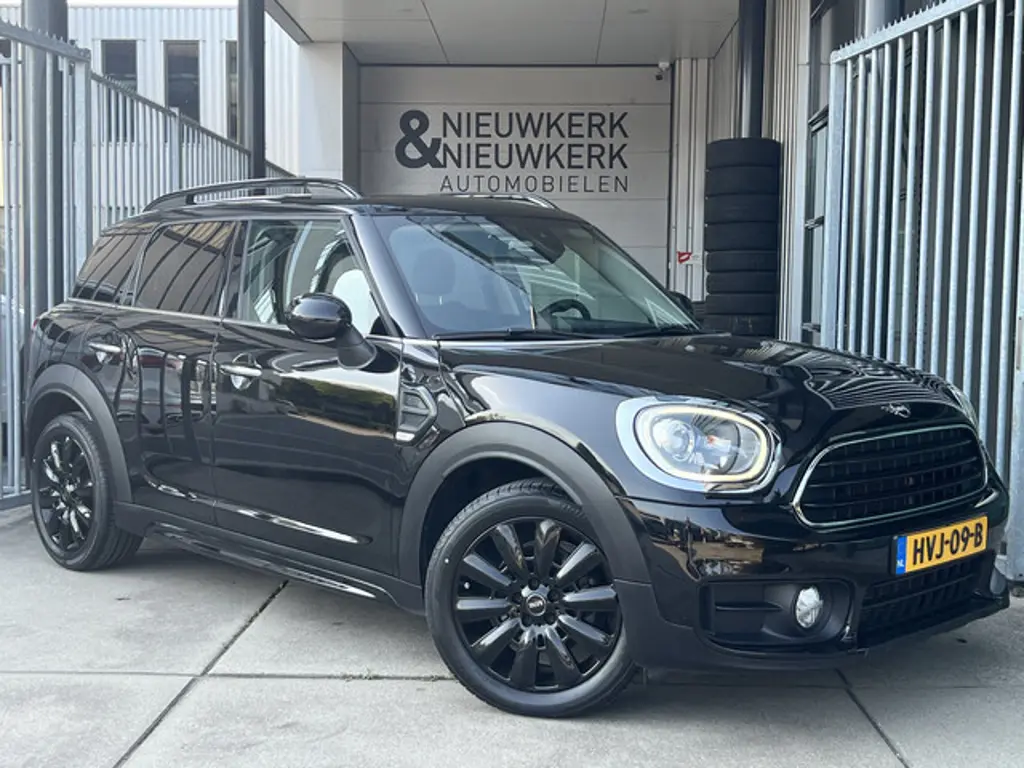 MINI Countryman 3