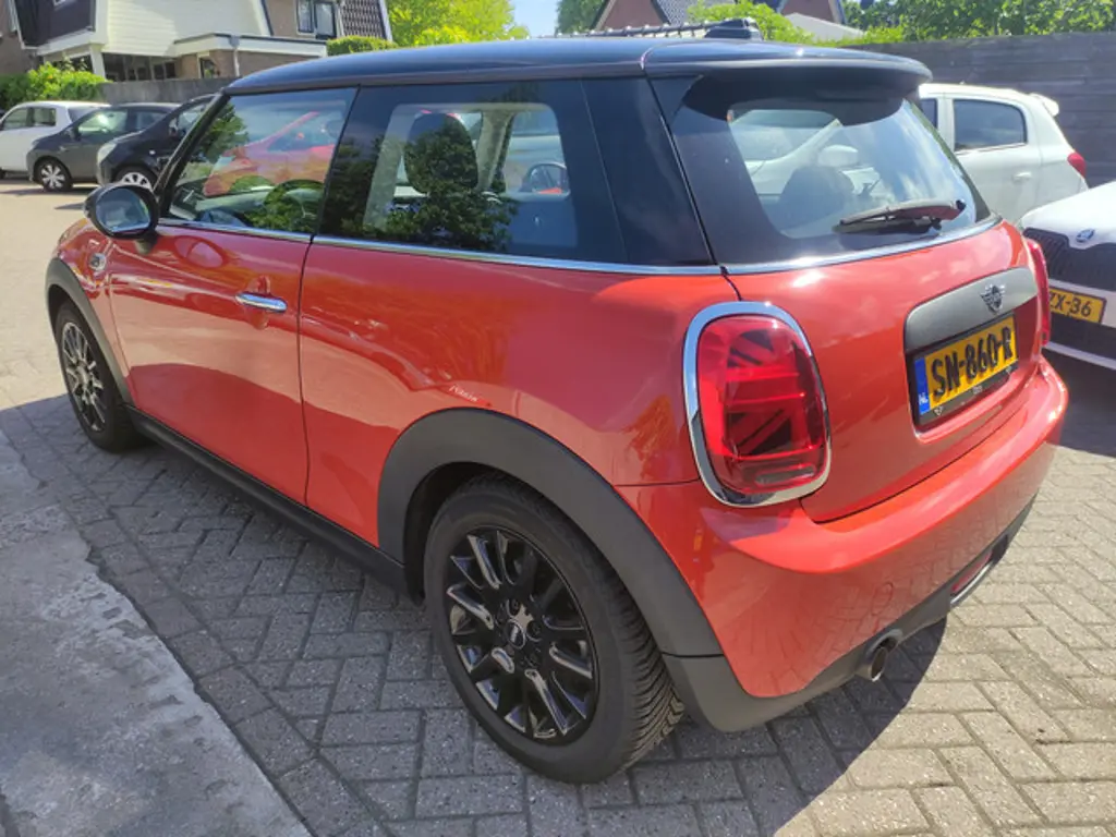 MINI One 2