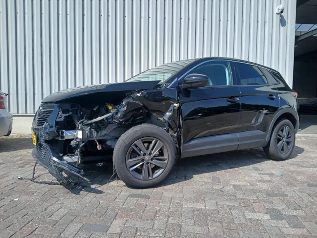 Opel Grandland X 2