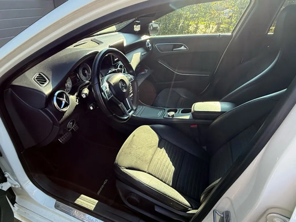 Mercedes-Benz A-Klasse 3